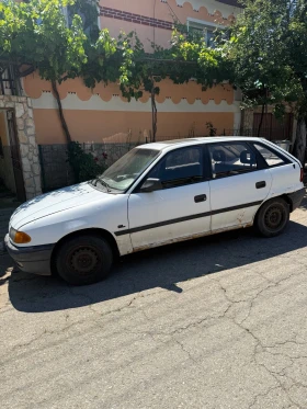 Opel Astra 1.4, снимка 2