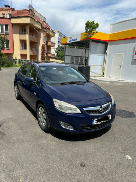 Opel Astra 1.7 cdti 110c.c., снимка 2