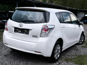 Обява за продажба на Toyota Verso -2.0D4D-126кс-6 скорости-КЛИМАТИК-EURO-5 !!! ~8 000 лв. - изображение 2