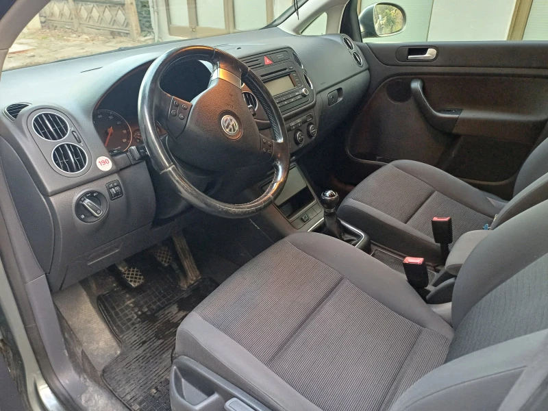 VW Golf Plus 1.4 БЕНЗИН ГАЗ 80 к.с., снимка 4 - Автомобили и джипове - 47281520