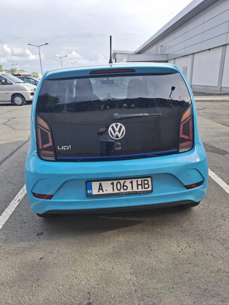 VW Up, снимка 5 - Автомобили и джипове - 47290291