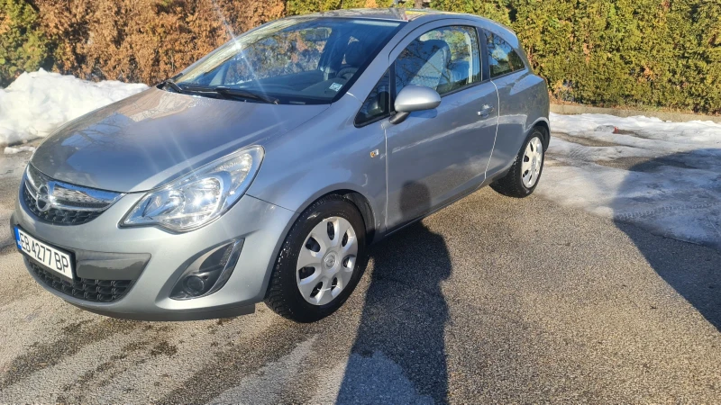 Opel Corsa 1.2 газ.инж., снимка 1 - Автомобили и джипове - 48600869