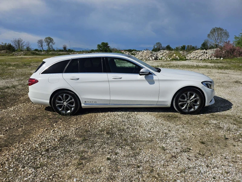 Mercedes-Benz C 220, снимка 3 - Автомобили и джипове - 52589686