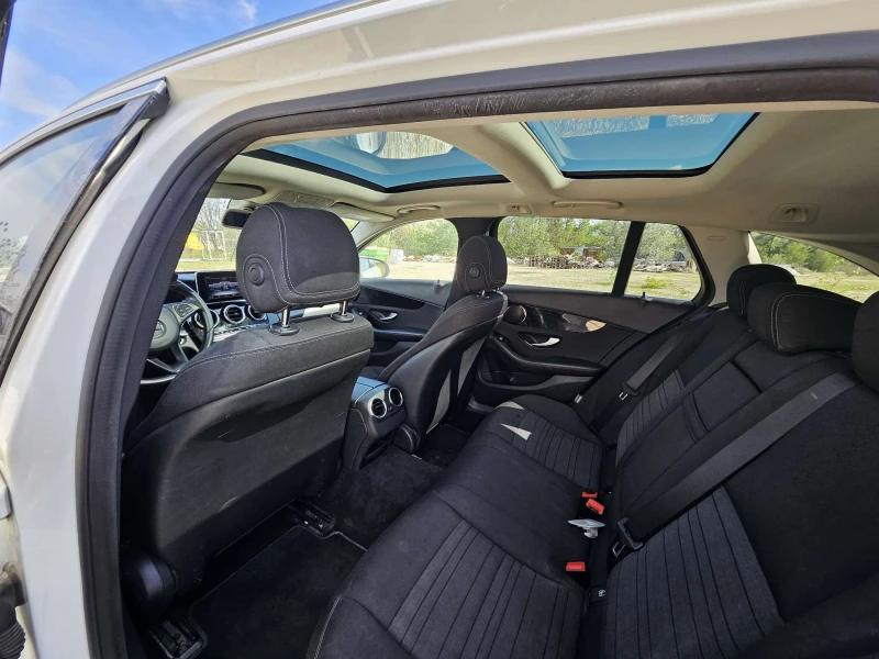 Mercedes-Benz C 220, снимка 7 - Автомобили и джипове - 52589686