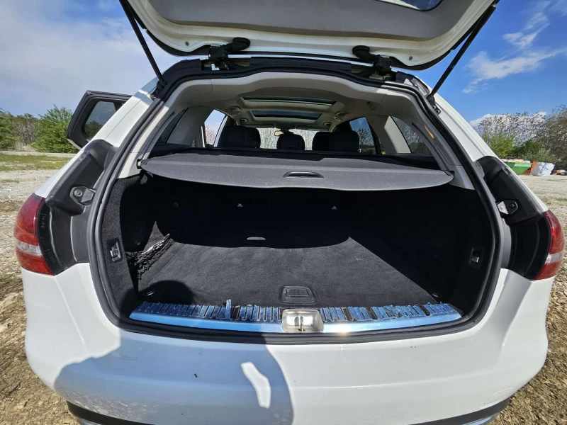 Mercedes-Benz C 220, снимка 8 - Автомобили и джипове - 52589686