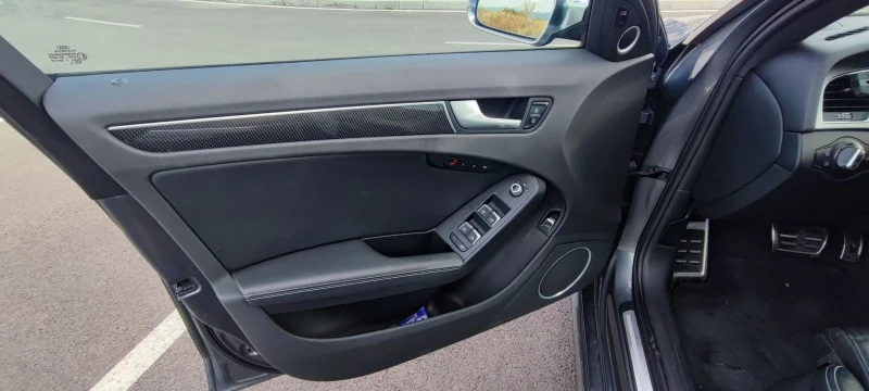 Audi S4, снимка 12 - Автомобили и джипове - 52070941