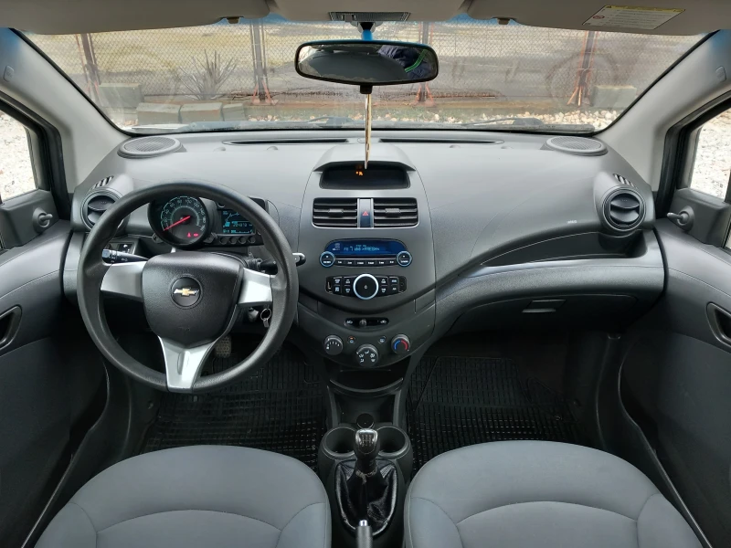 Chevrolet Spark 1.0i климатик , снимка 14 - Автомобили и джипове - 52428554