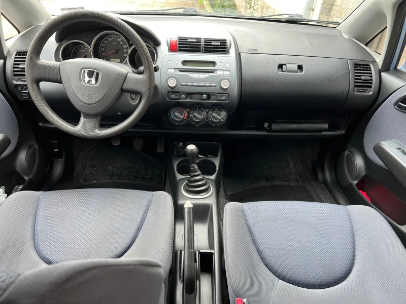 Honda Jazz Перфектно , снимка 10 - Автомобили и джипове - 52677403