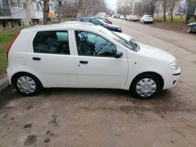 Fiat Punto 1.2i, снимка 2 - Автомобили и джипове - 53455269