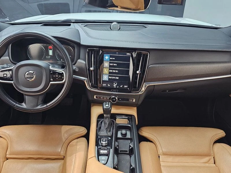 Volvo V90 Cross Country D5 Pro AWD, снимка 7 - Автомобили и джипове - 54252338