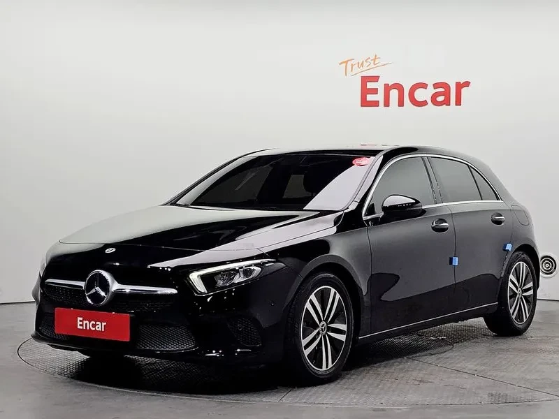Mercedes-Benz A 220