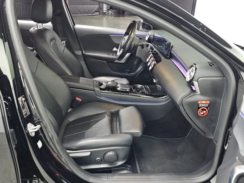 Mercedes-Benz A 220, снимка 10 - Автомобили и джипове - 56016703