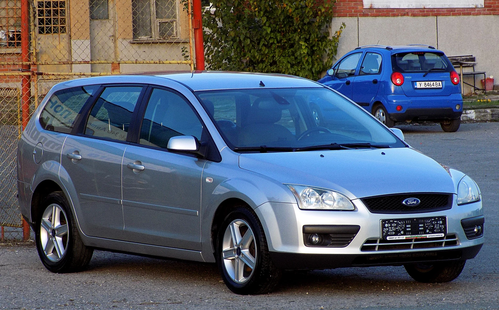 Ford Focus 1.4i КЛИМАТРОНИК - изображение 2