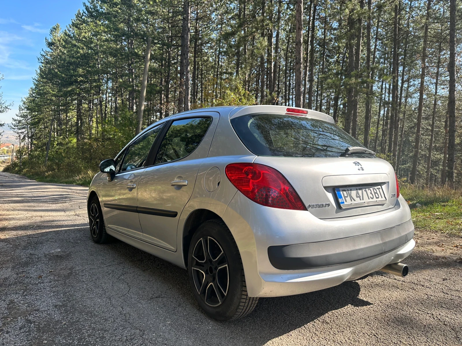 Peugeot 207 1.4 - изображение 6