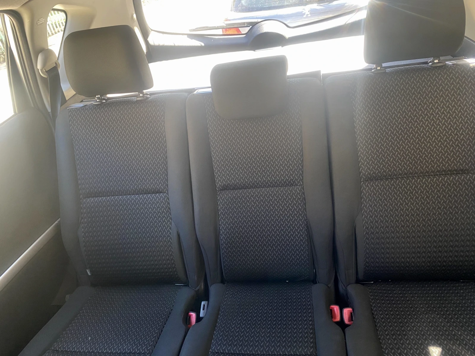 Toyota Corolla verso 2.2 D4D - изображение 2