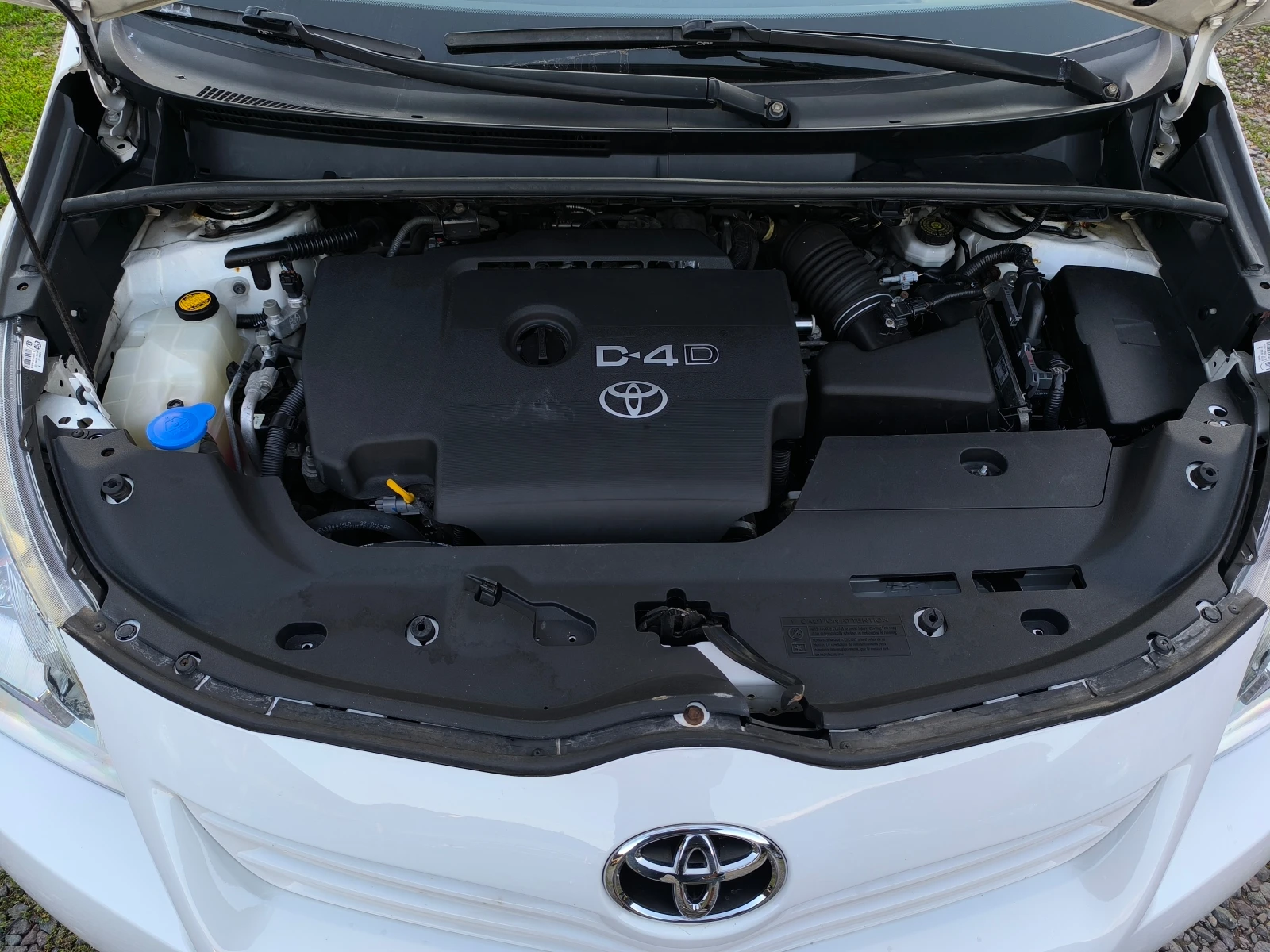 Toyota Verso -2.0D4D-126-6 --EURO-5 !!! | Mobile.bg   16