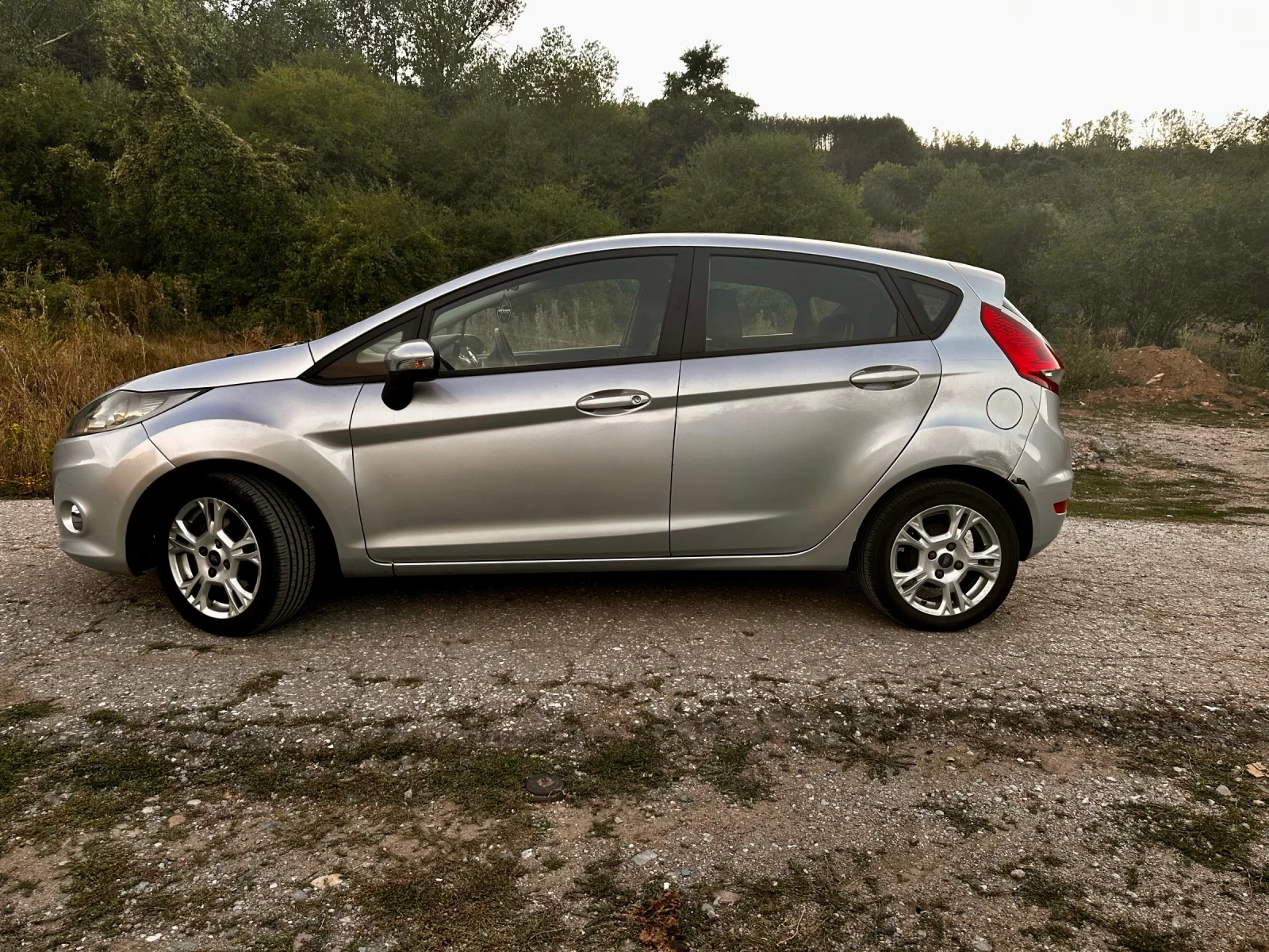 Ford Fiesta  - изображение 4