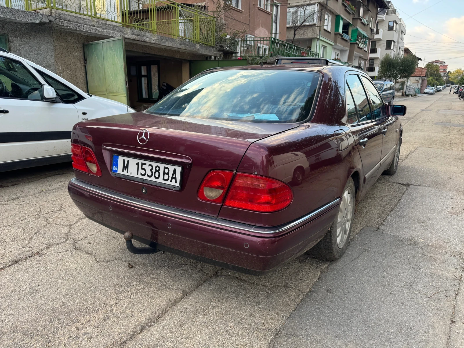 Mercedes-Benz E 290 TD - изображение 3