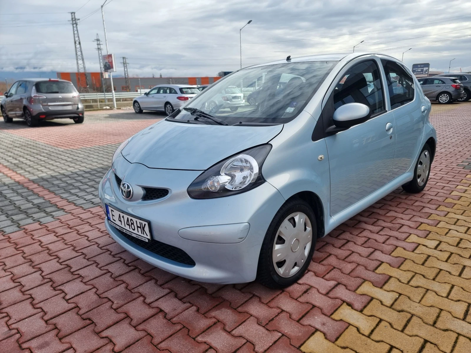 Toyota Aygo 1.0 - изображение 7