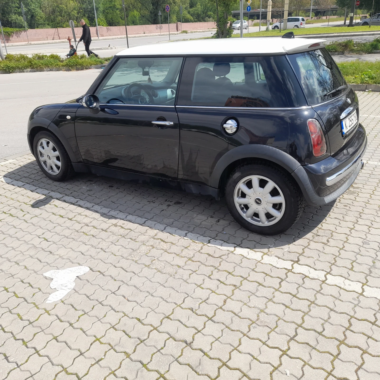 Mini Cooper, снимка 2 - Автомобили и джипове - 54387218