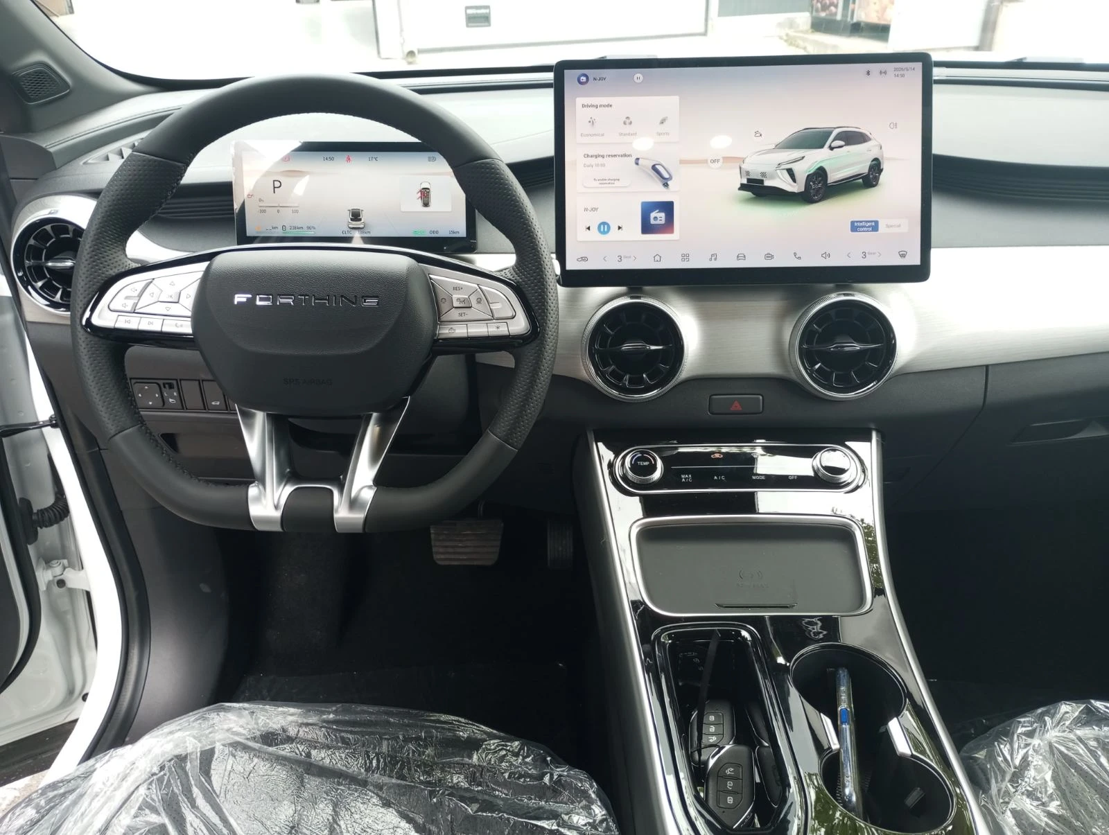 DONGFENG T5-EVO FRIDAY REEV, снимка 8 - Автомобили и джипове - 54559631