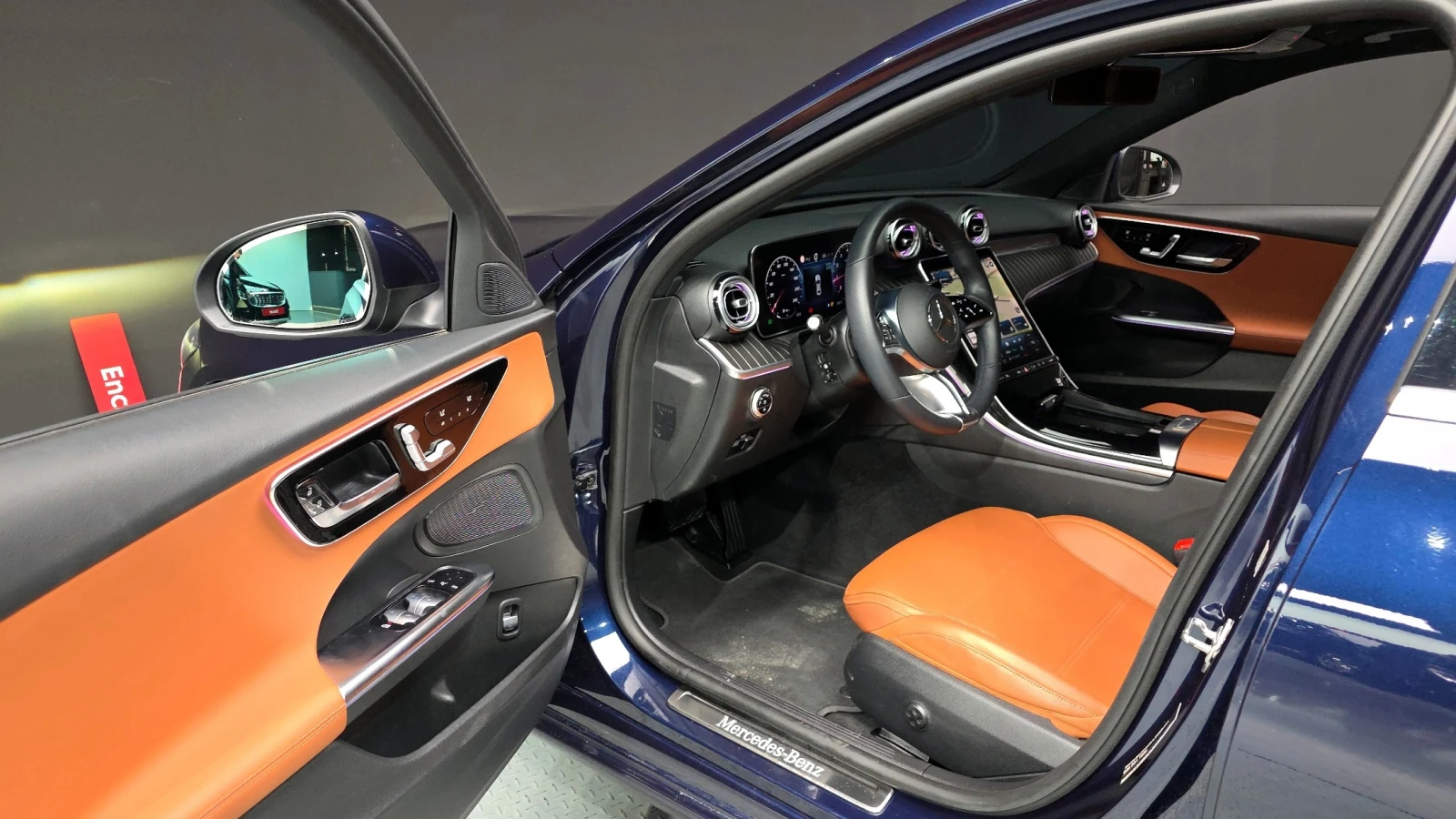 Mercedes-Benz C 200 4MATIC Avantgarde | Panoramic Roof | Distronic | Mobile.bg � ����������� 10