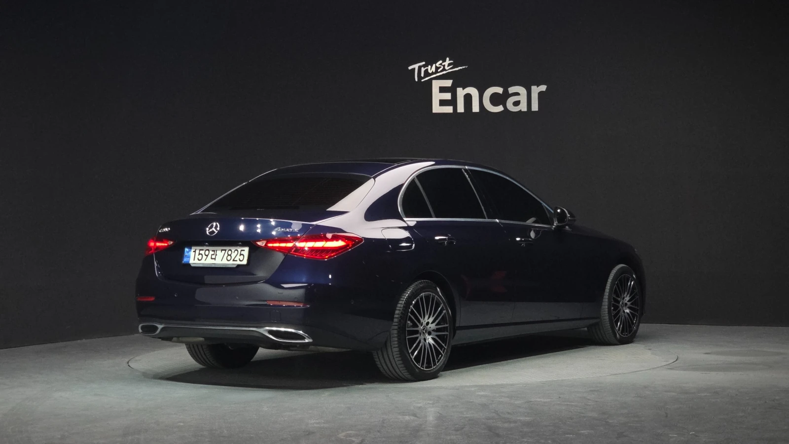 Mercedes-Benz C 200 4MATIC Avantgarde | Panoramic Roof | Distronic | Mobile.bg � ����������� 2