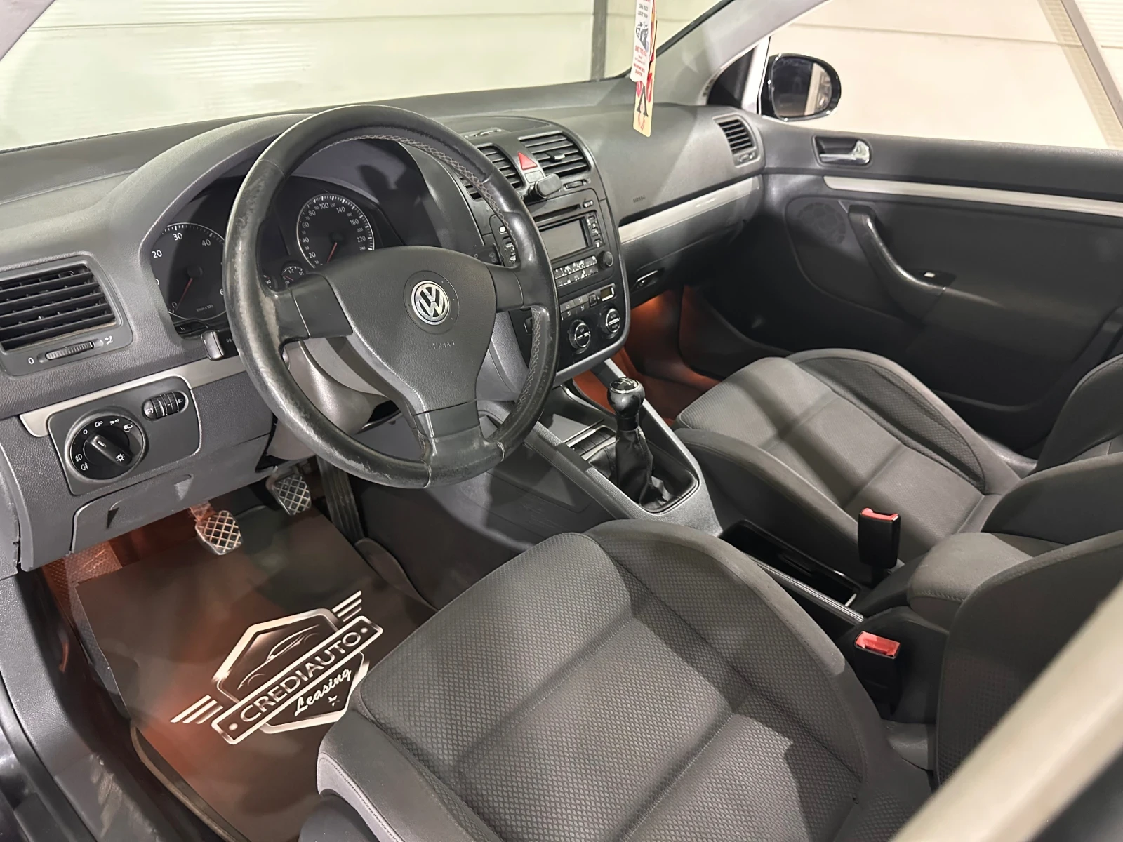 VW Golf 1.9TDI 105hp, снимка 7 - Автомобили и джипове - 54909378