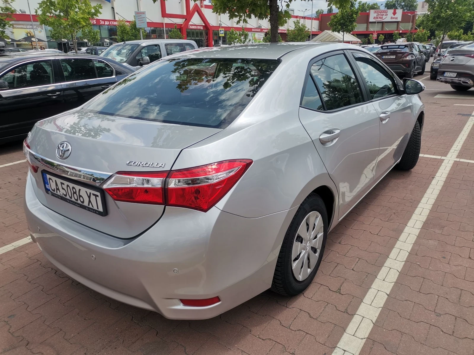 Toyota Corolla От България, снимка 4 - Автомобили и джипове - 55021121