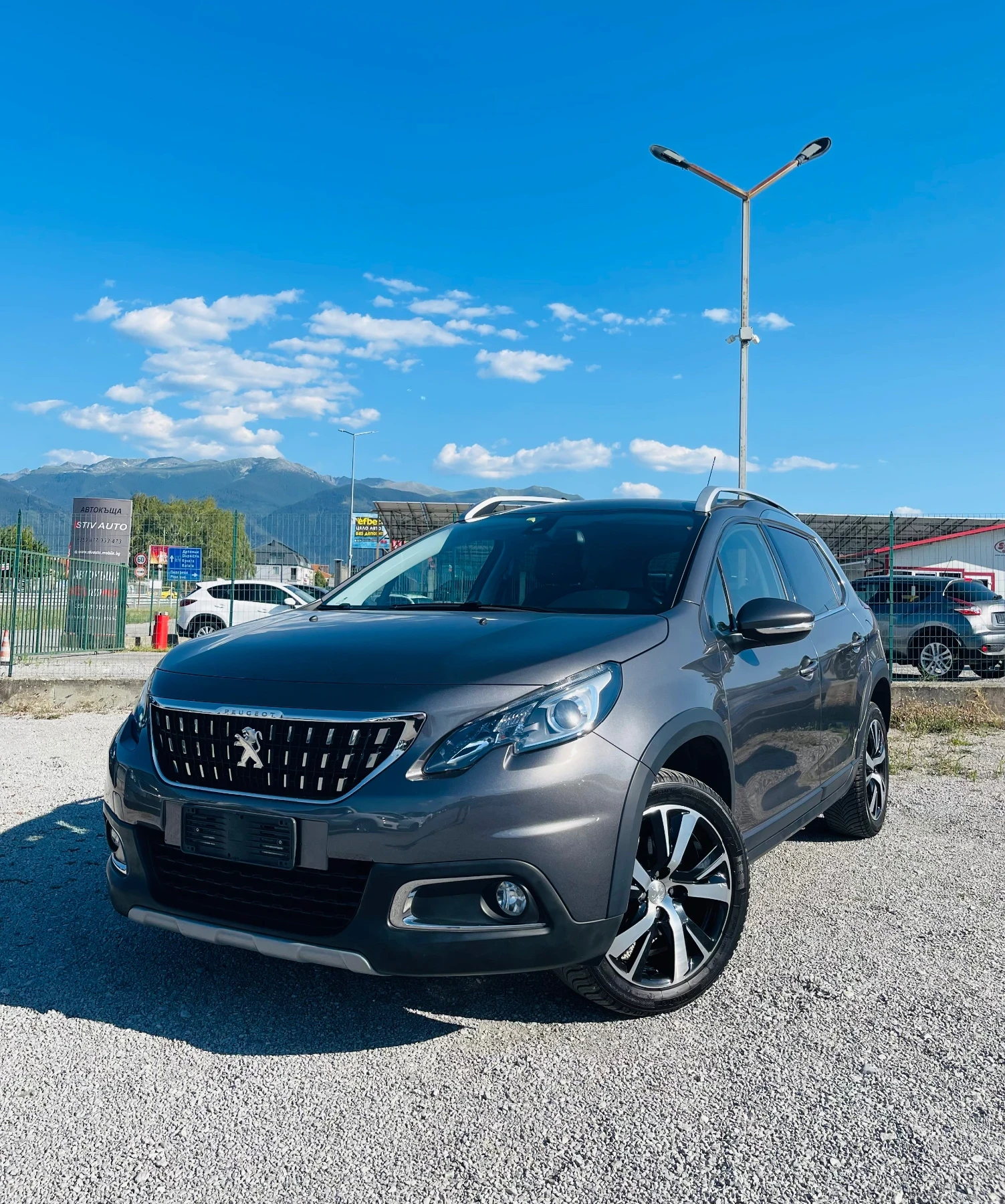 Peugeot 2008 1.6 Blue-HDi * Кожа* Камера* * * 169 000 км!* * * 