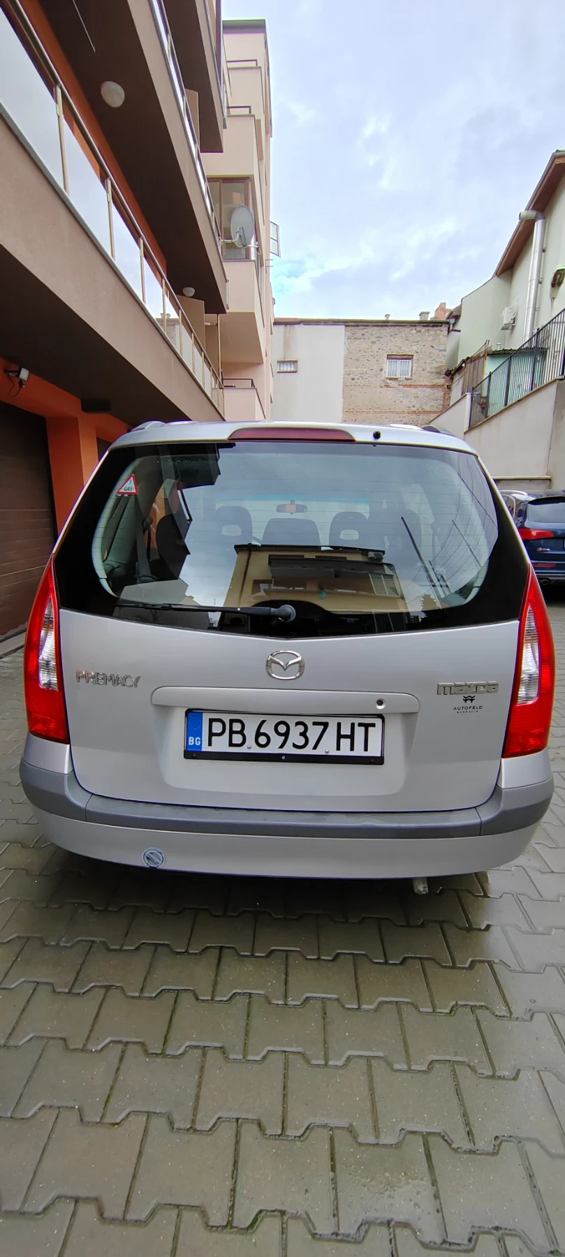 Mazda Premacy 1.9, снимка 11 - Автомобили и джипове - 55659415