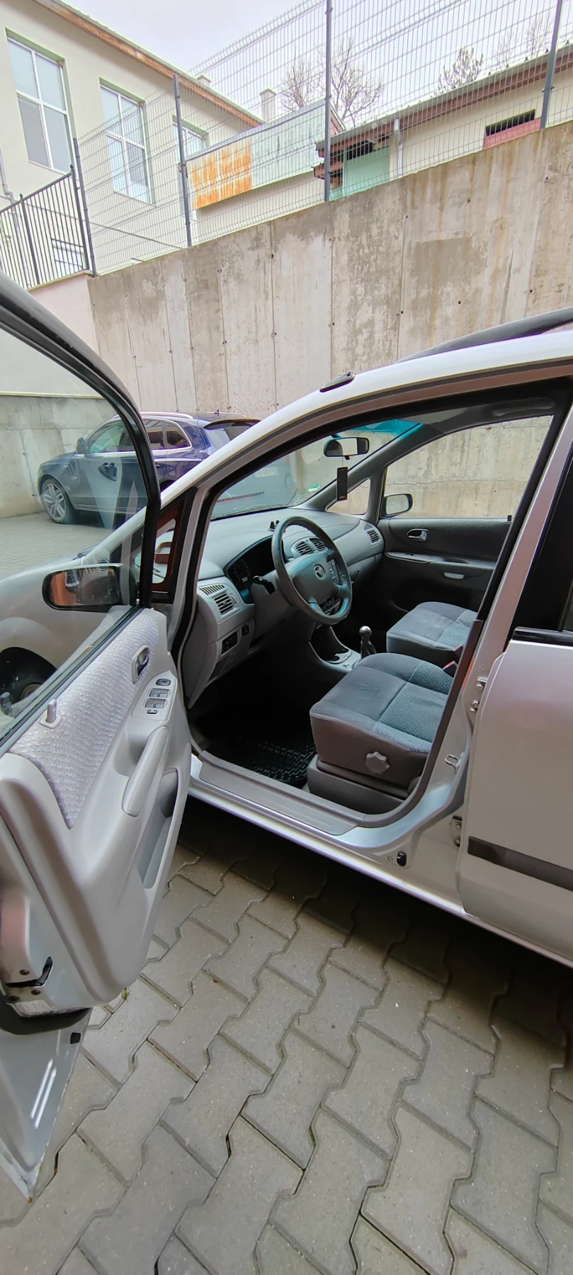 Mazda Premacy 1.9, снимка 9 - Автомобили и джипове - 55659415