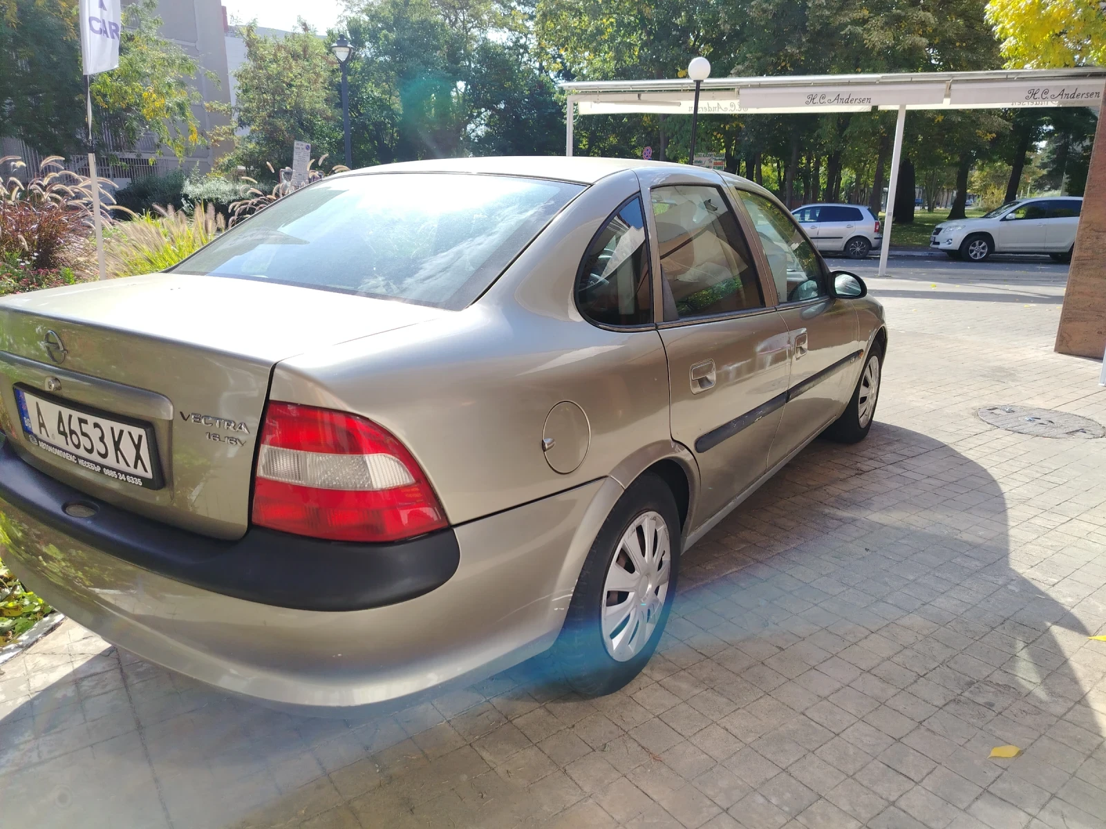 Opel Vectra Седан, снимка 5 - Автомобили и джипове - 56282342