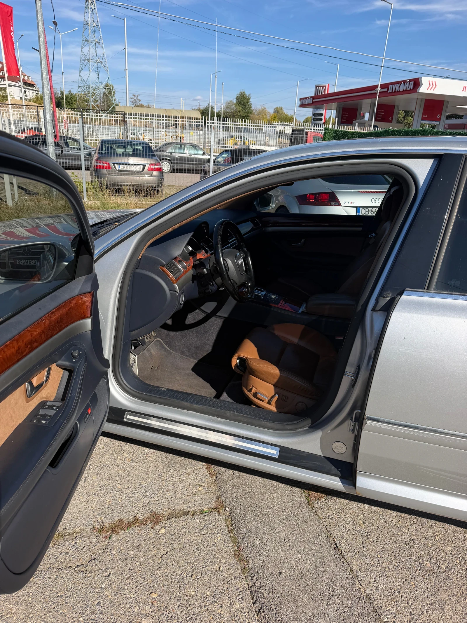 Audi A8 350кс фейс, Бартер, Лизинг , снимка 6 - Автомобили и джипове - 56741610