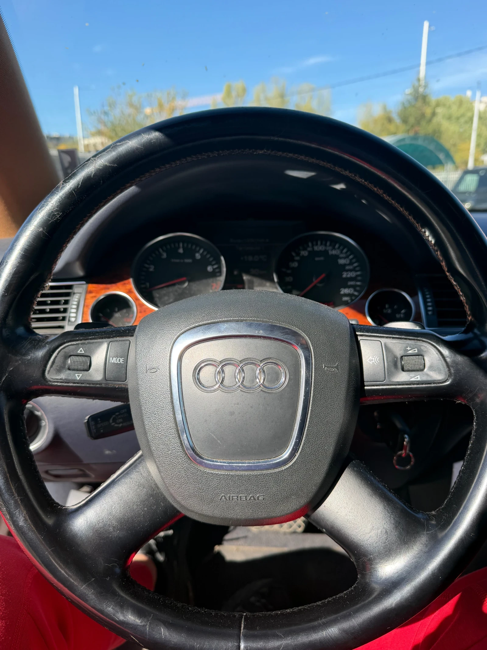 Audi A8 350кс фейс, Бартер, Лизинг , снимка 14 - Автомобили и джипове - 56741610