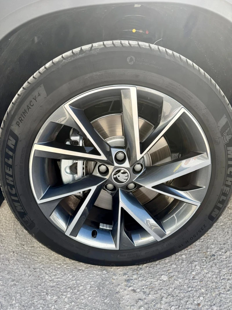Skoda Kodiaq 2.0 TDI 4x4 7DSG, снимка 4 - Автомобили и джипове - 51825083