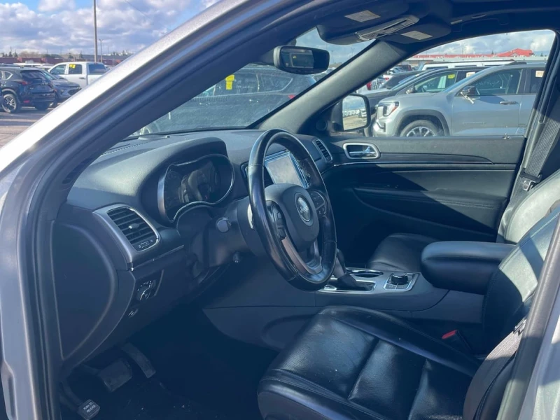 Jeep Grand cherokee * Limited * CARFAX * БЕЗ ПЪРВОНАЧАЛНА ВНОСКА, снимка 5 - Автомобили и джипове - 52681504