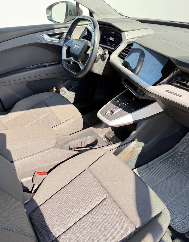 Audi Q4 40 e-tron  - изображение 7