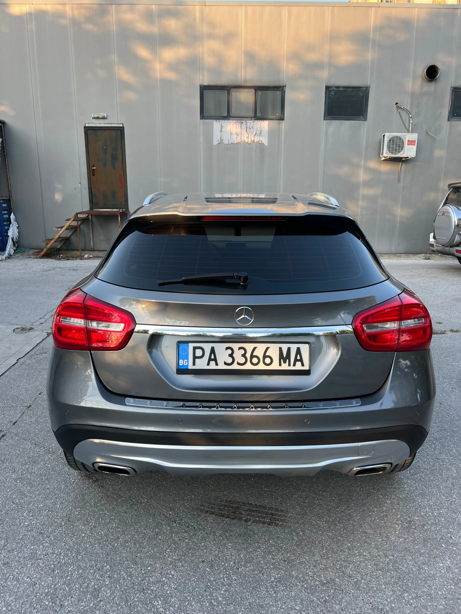Mercedes-Benz GLA 200  - изображение 5