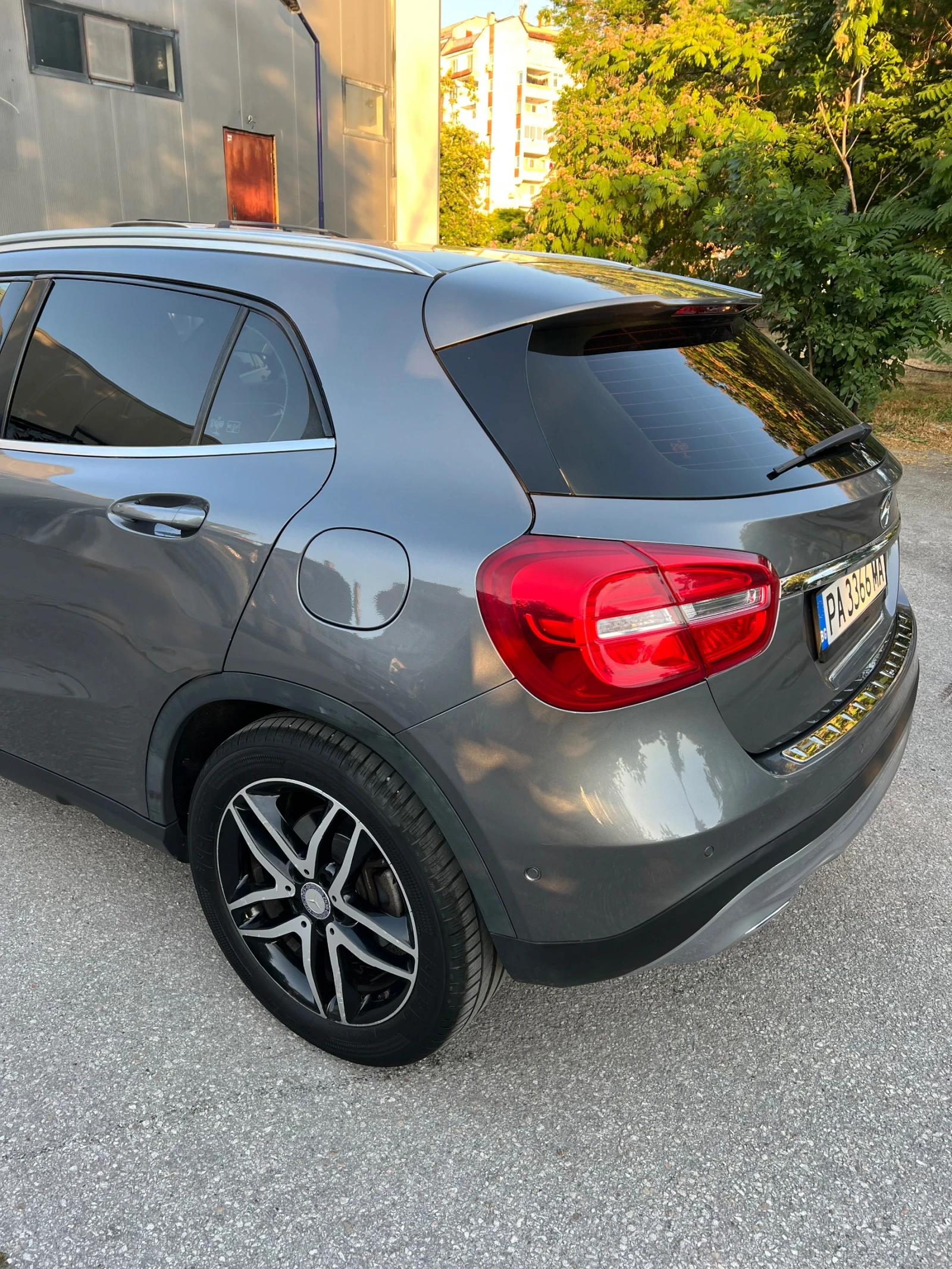 Mercedes-Benz GLA 200  - изображение 4