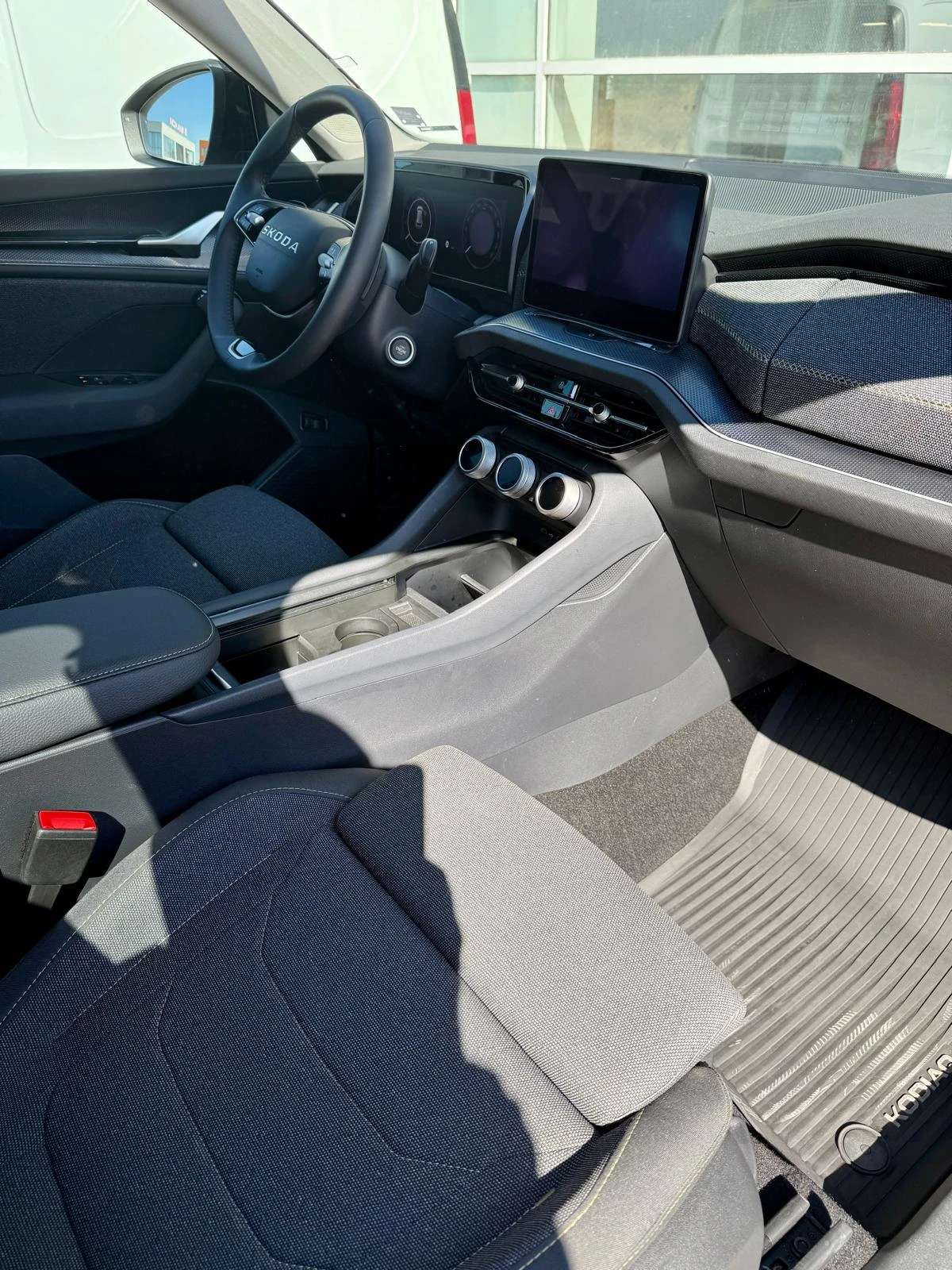 Skoda Kodiaq 2.0 TDI 4x4 7DSG - изображение 7