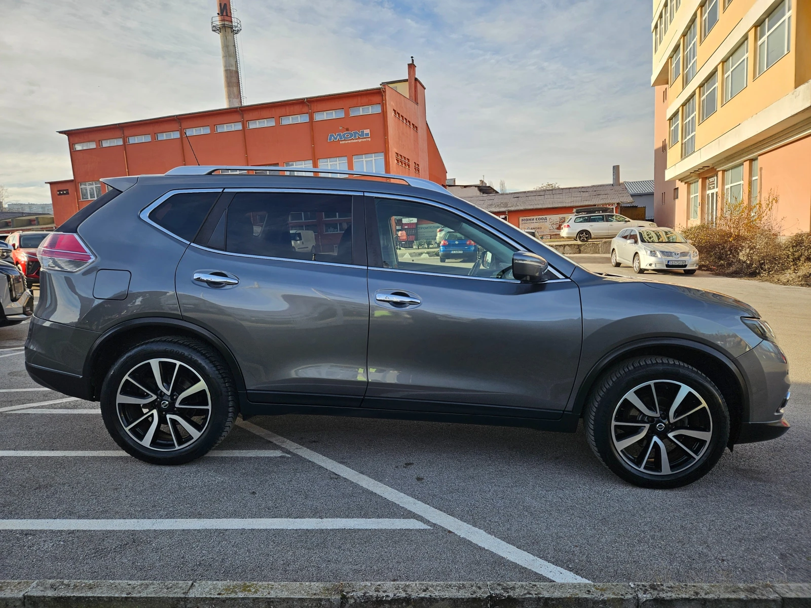 Nissan X-trail 1.6 ПЕРФЕКТЕН TEKNA - изображение 3