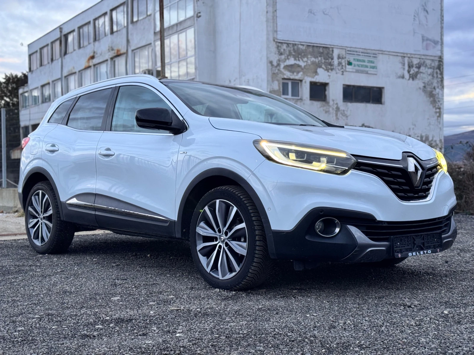 Renault Kadjar 1.5dci bosse/aut/19/full | Mobile.bg � ����������� 8