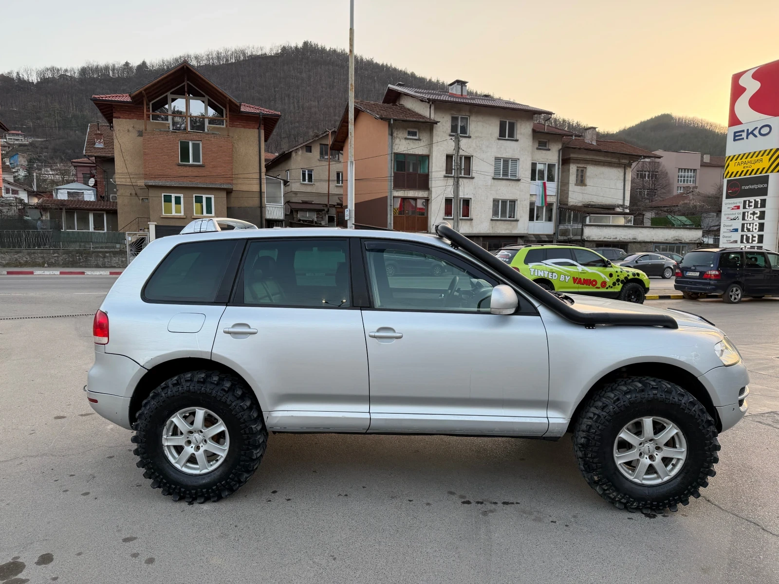 VW Touareg 2.5TDI/OFFROAD!, снимка 8 - Автомобили и джипове - 53841008