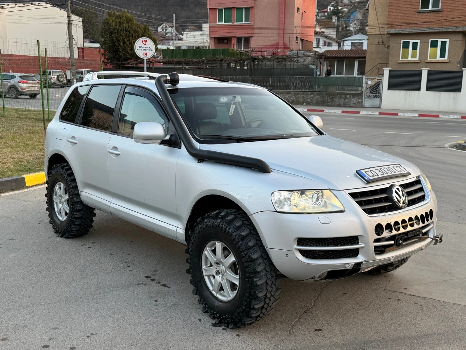 VW Touareg 2.5TDI/OFFROAD!, снимка 9 - Автомобили и джипове - 53841008