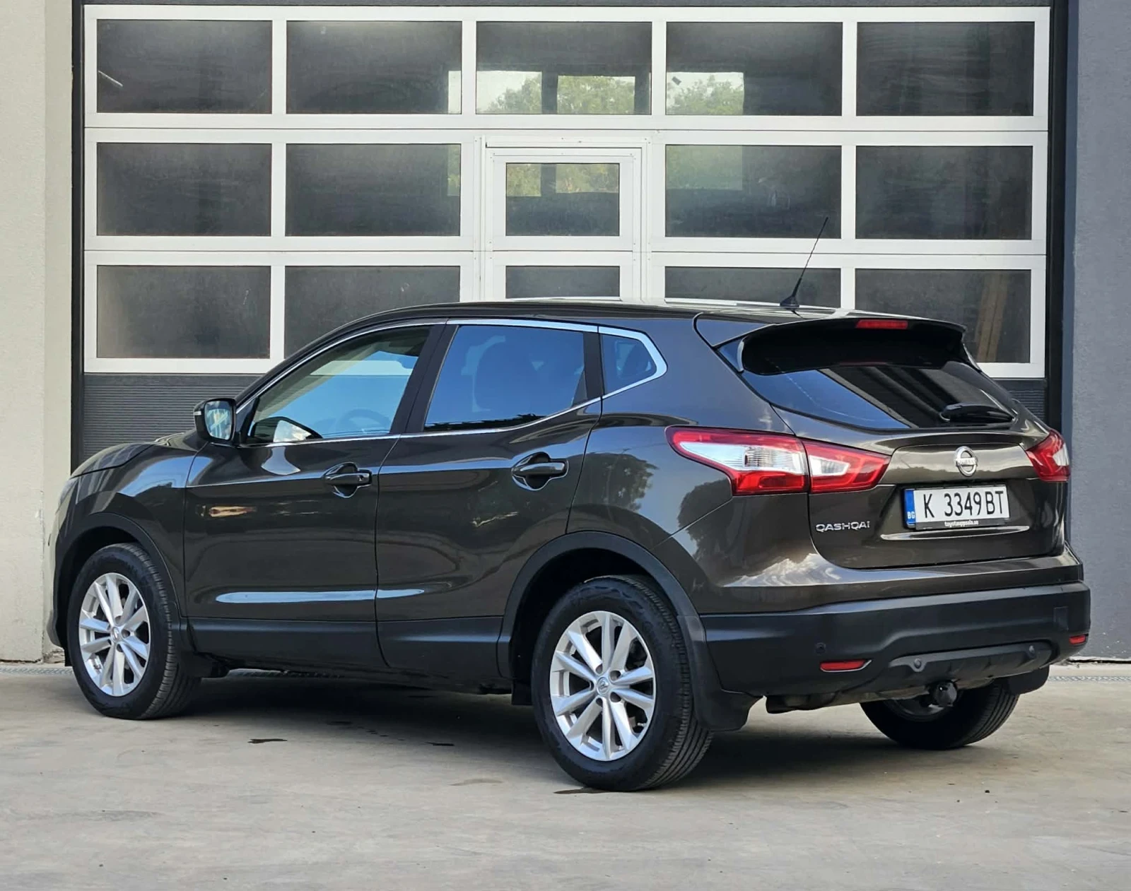 Nissan Qashqai, снимка 7 - Автомобили и джипове - 54032788