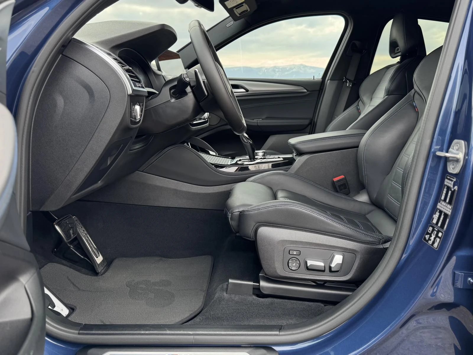 BMW X4, снимка 12 - Автомобили и джипове - 54085645