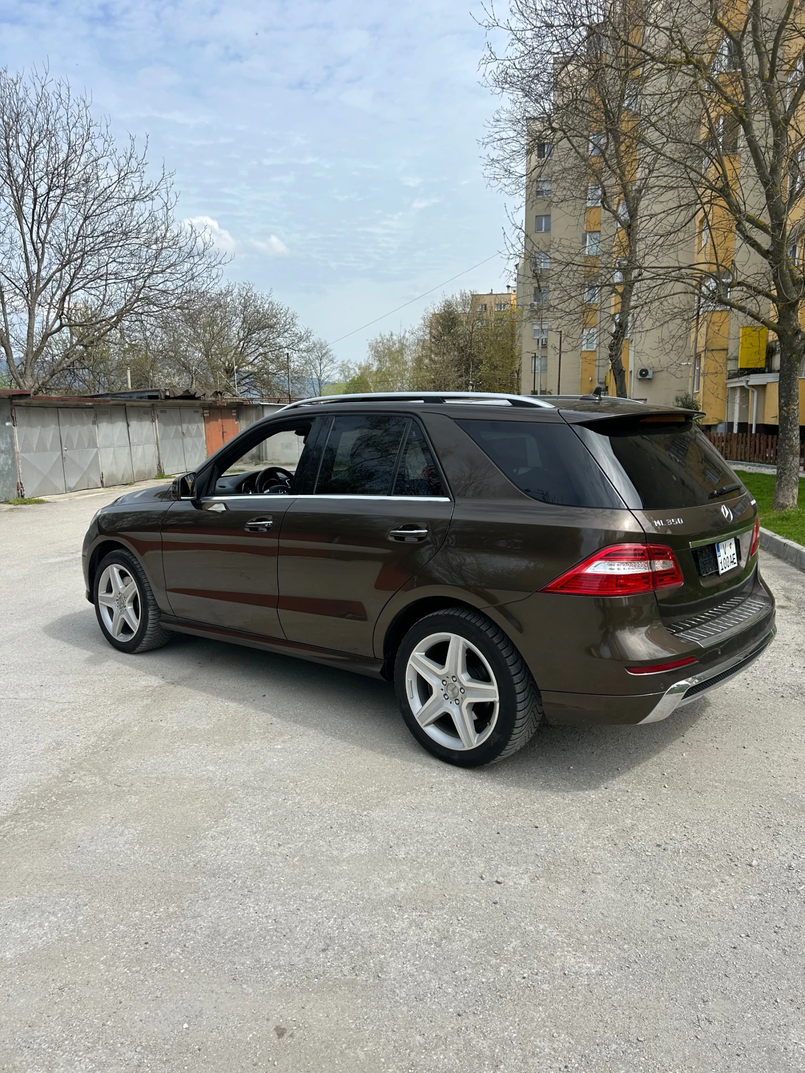 Mercedes-Benz ML 350 d 4matic AMG Line, снимка 6 - Автомобили и джипове - 54219199