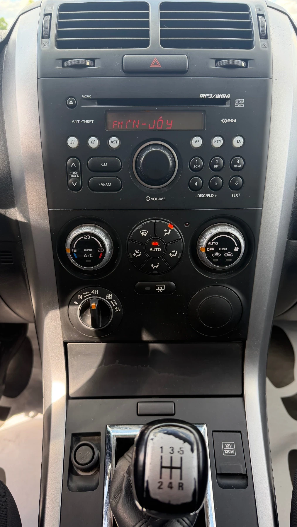 Suzuki Grand vitara 1.9 DDiS , 130HP , Euro 4, снимка 8 - Автомобили и джипове - 54553336