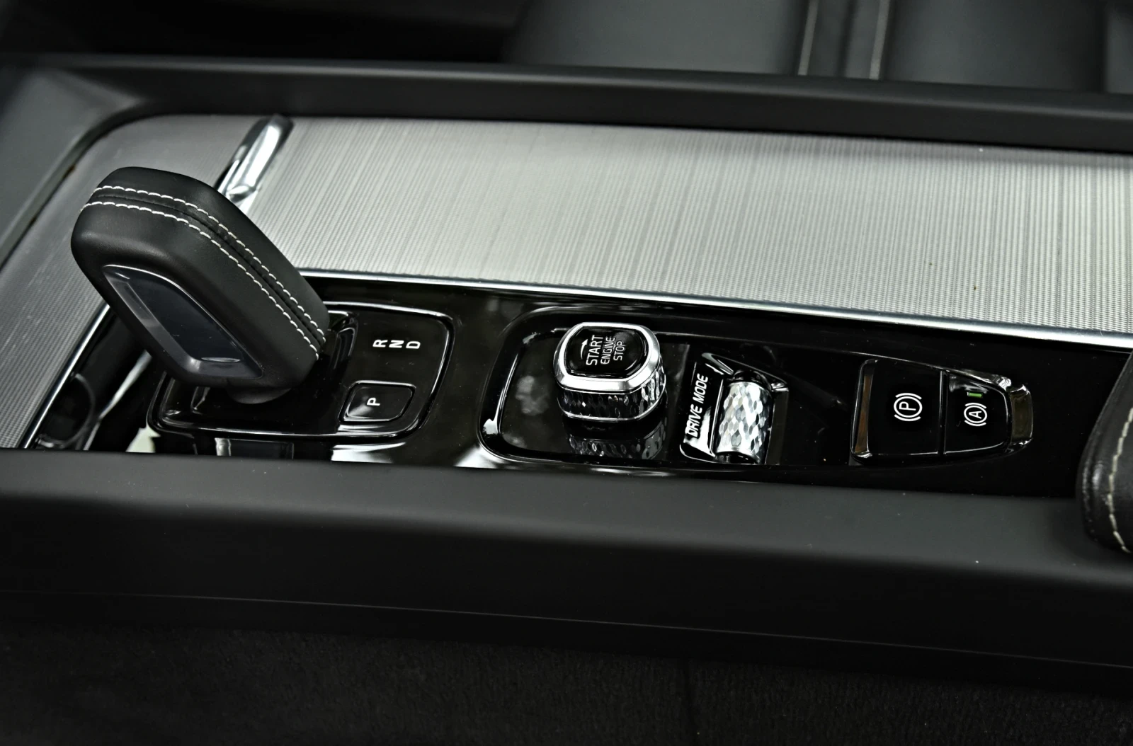 Volvo XC60 Polestar/full, снимка 9 - Автомобили и джипове - 55212512